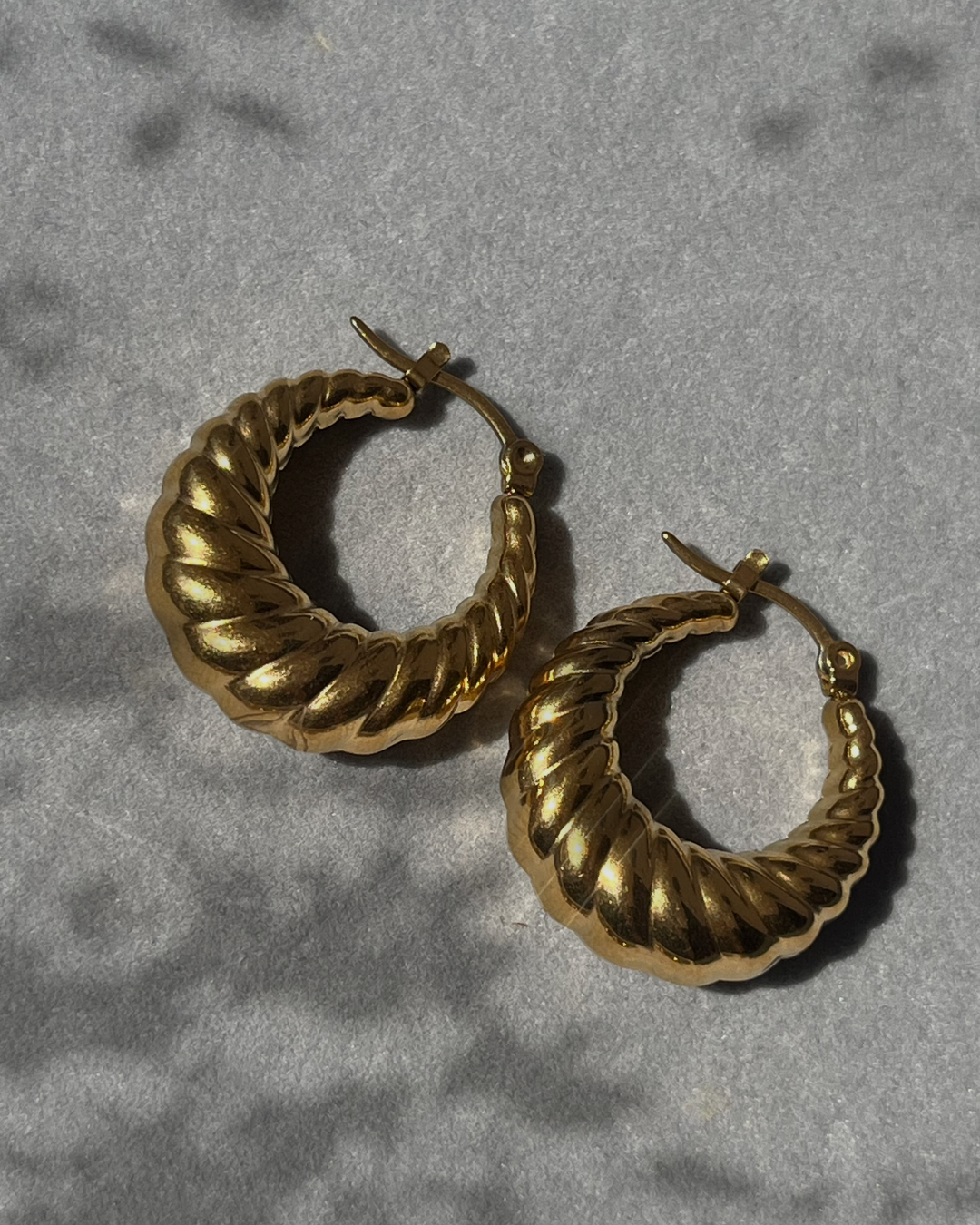 CROISSANT HOOPS