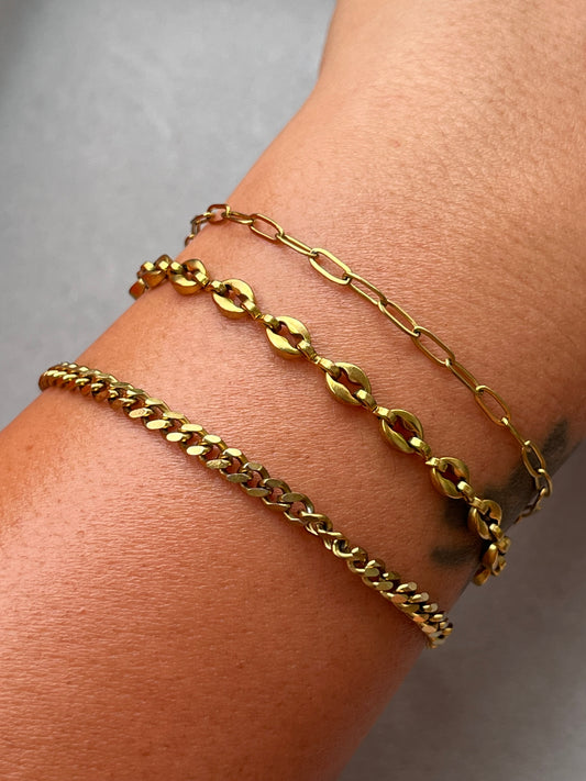 CURB CHAIN BRACELET